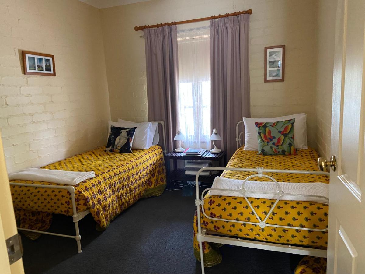 Battunga Cottages Watervale Екстер'єр фото