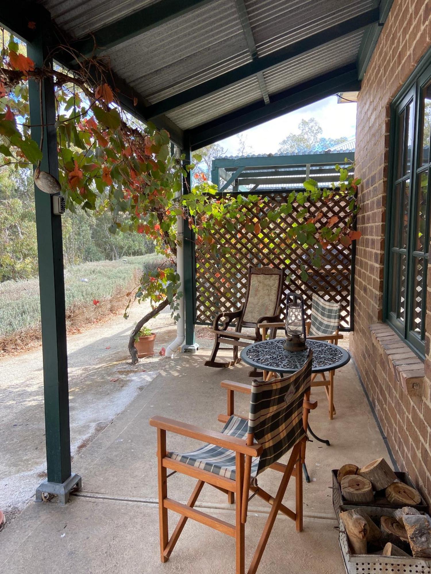 Battunga Cottages Watervale Екстер'єр фото